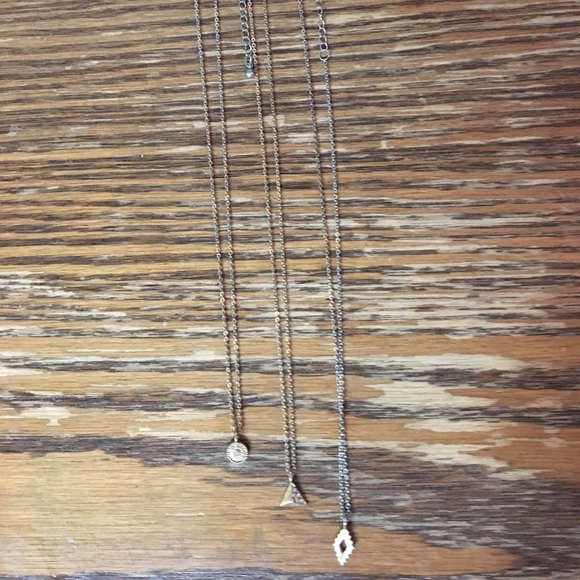 3 adjustable necklaces - Picture 2 of 2